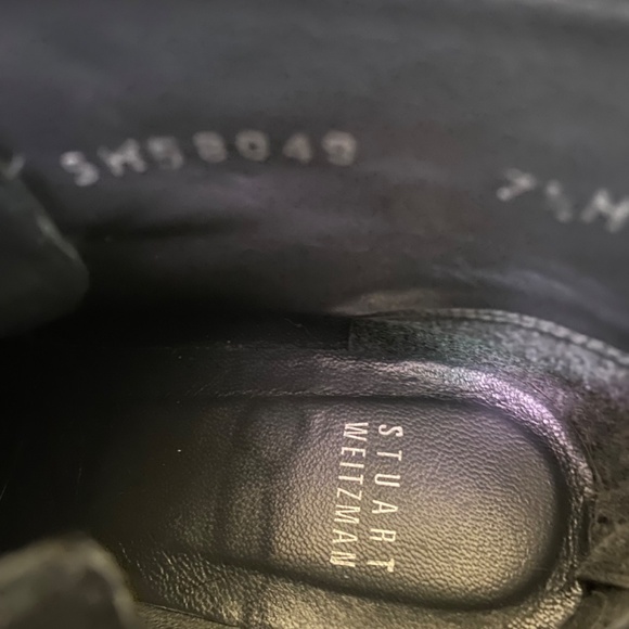 Stuart Weitzman Witchy Goth Biker Black Leather Studded Ankle Boots Sz 7.5 - Picture 8 of 8